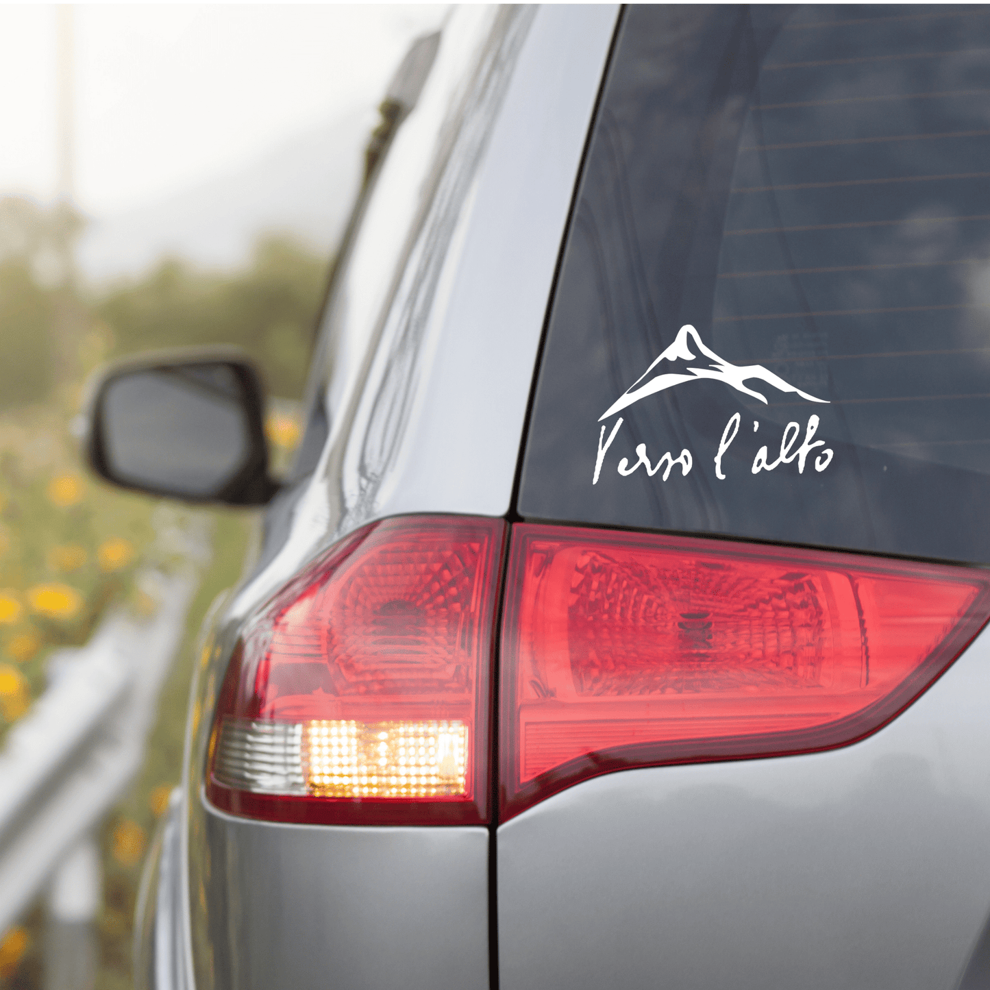 Verso L'alto Decal, Verso L'alto sticker, Catholic Decal, Bl. Pier Giorgio Frassati, Catholic Car Decal, Laptop Decal, Window Decal